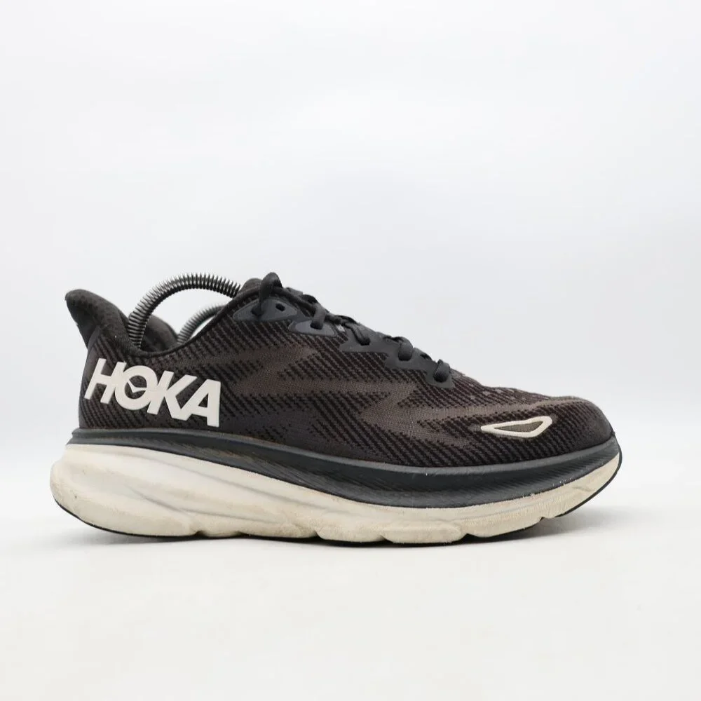 Hoka One One Clifton 9 Women's Size 9 B Black Running Shoe Sneakers 1127896 BWHT